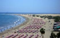 Playa_del_ingles_gran_canaria.jpg